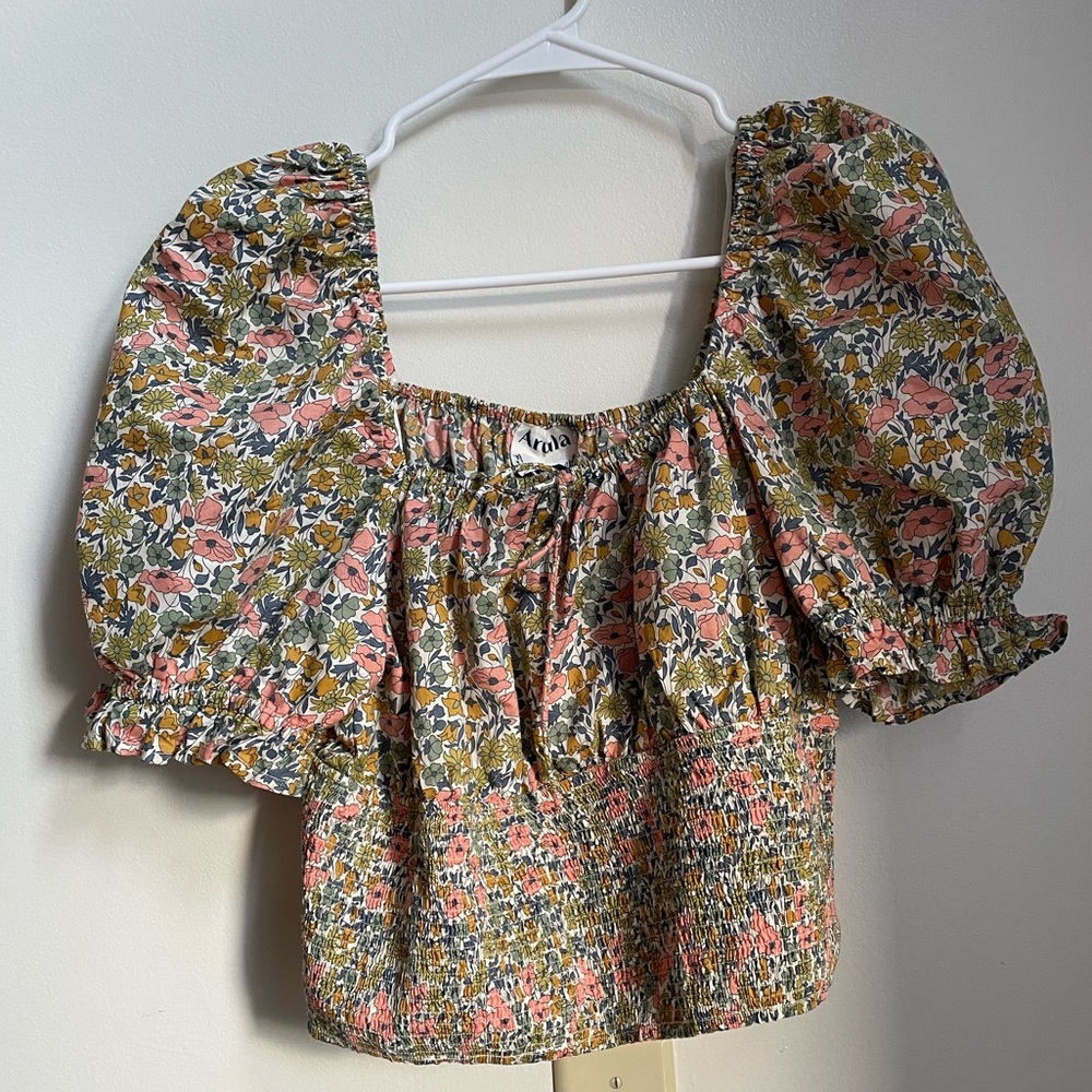 ARULA Multicolor Floral Puff Sleeve Blouse